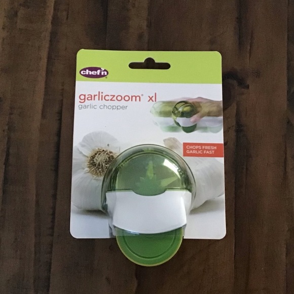 Chef’n Kitchen Garliczoom Garlic Chopper Poshmark